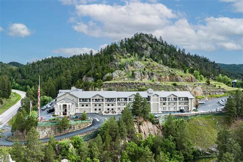 days inn keystone sd.